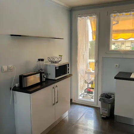 Lejlighed Bright With Balcony And Parking